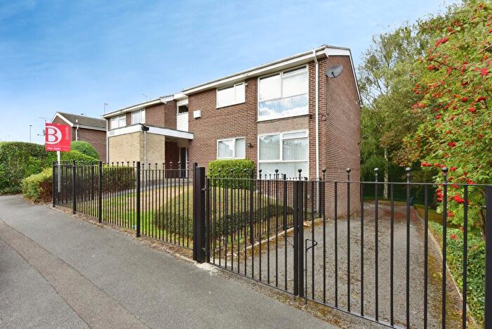 2 Bedroom Flat For Sale In Oakley Road, Sheffield, S13
