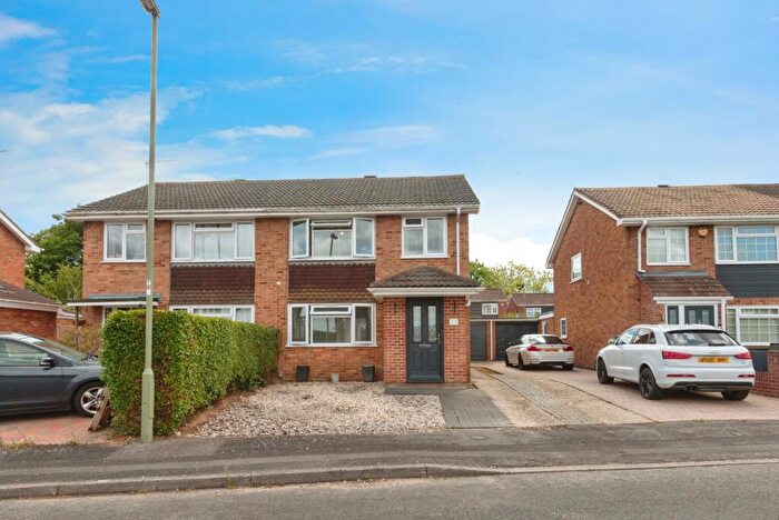 3 Bedroom Semi-Detached House For Sale In Britten Road, Basingstoke, Hampshire, RG22