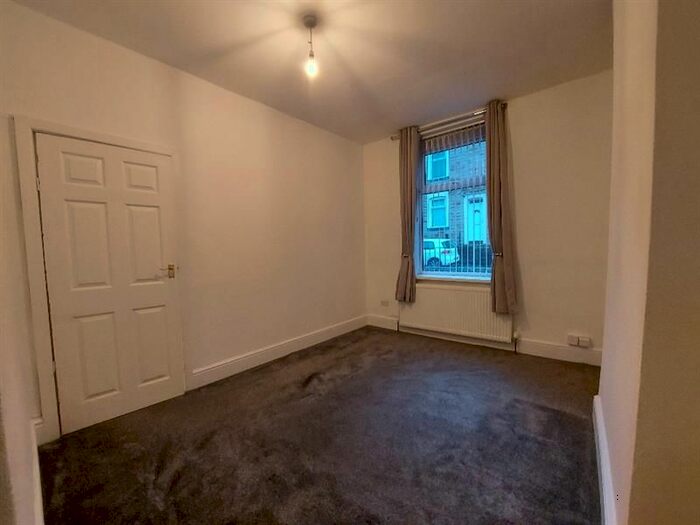 2 Bedroom Terraced House To Rent In Hollingreave Road, Burnley, BB11