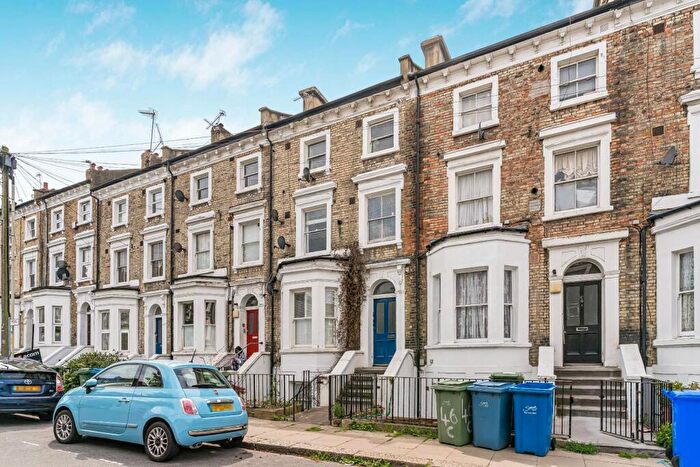 1 Bedroom Apartment To Rent In Wilson Road, London, SE5
