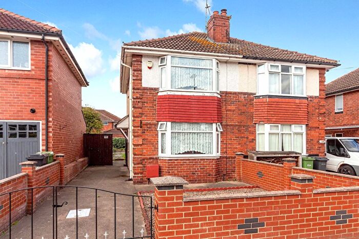 2 Bedroom Semi-Detached House For Sale In Byron Drive, York, North Yorkshire, YO30
