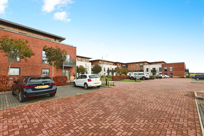 1 Bedroom Retirement Property For Sale In Springfield Close, Stratford-upon-Avon, CV37