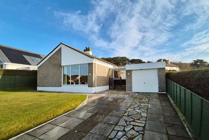 3 Bedroom Bungalow For Sale In Croyde, EX33