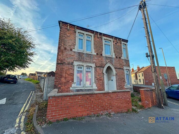 3 Bedroom End Of Terrace House To Rent In Loscoe Road, Heanor, DE75