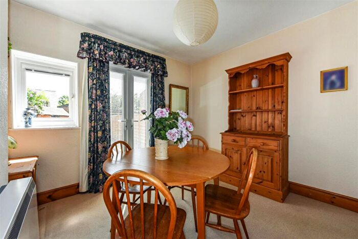 2 Bedroom End Of Terrace House For Sale In Caledonian Road, Chichester, PO19