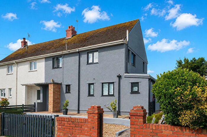 3 Bedroom Semi-Detached House For Sale In Monksland Road, Reynoldston, SA3