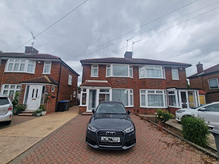 3 Bedroom Semi-Detached House For Sale In Calder Gardens, Edgware, HA8