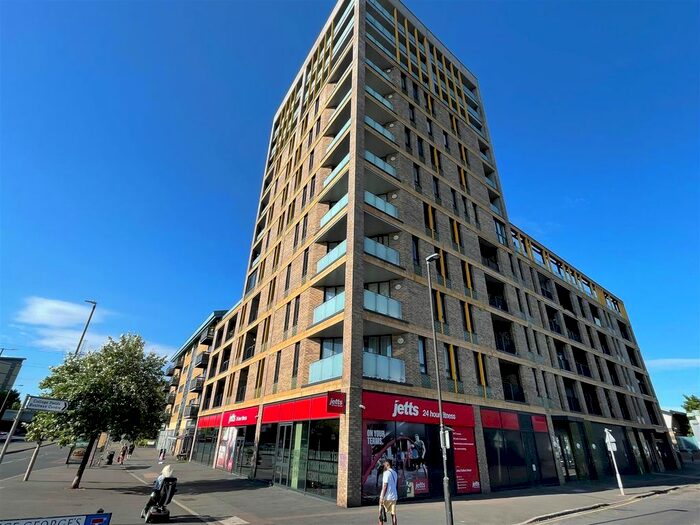 1 Bedroom Flat To Rent In Prince George Road, Mitcham, SW19