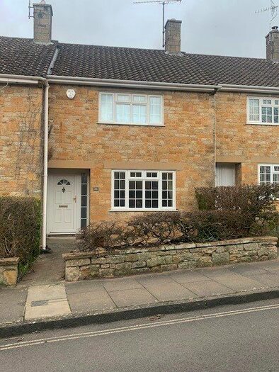 2 Bedroom Property To Rent In Hound Street, Sherborne, Dorset, DT9