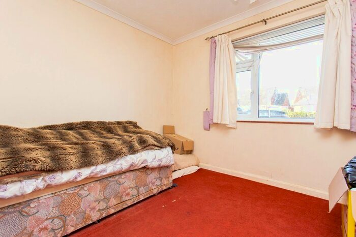 2 Bedroom Detached Bungalow For Sale In Richmond Drive, Herne Bay, CT6