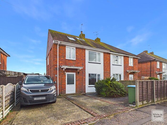 3 Bedroom Semi Detached House For Sale In Arun Road, Bognor Regis, PO21