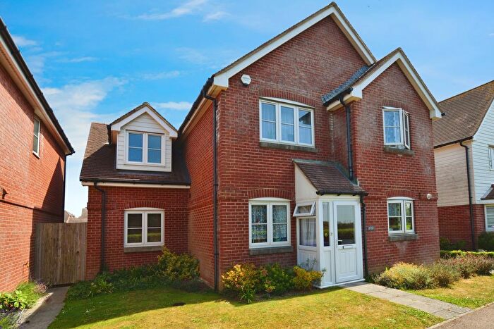 4 Bedroom Detached House For Sale In Church Lane, New Romney, Kent, TN28