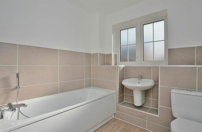 2 Bedroom End Of Terrace House To Rent In Elm Bridge Mead, Benson, Oxfordshire, OX10