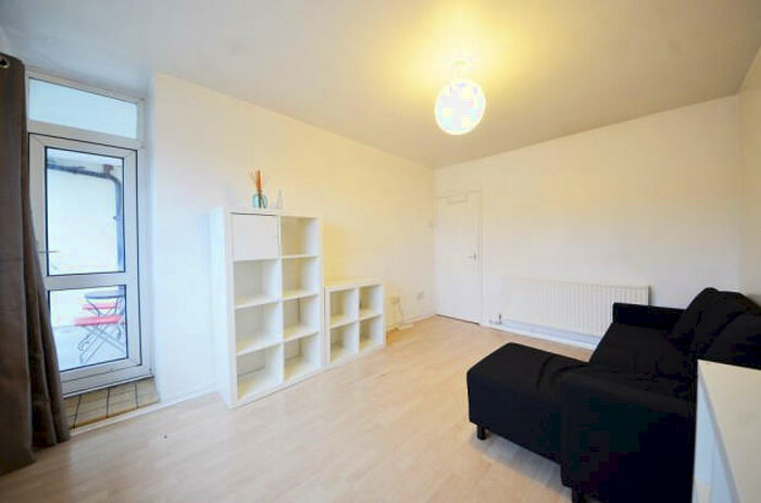1 Bedroom Apartment To Rent In Bryan Street, London, N1