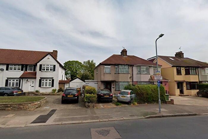 4 Bedroom Property To Rent In Osborne Road, Hornchurch, RM11
