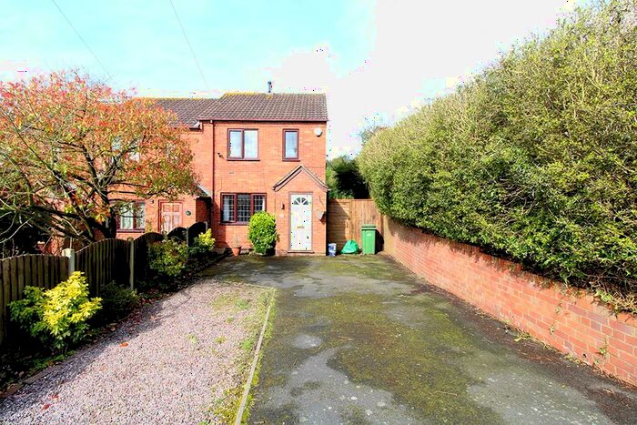 2 Bedroom Property To Rent In Bank Road, Gornal Wood, Dudley, DY3