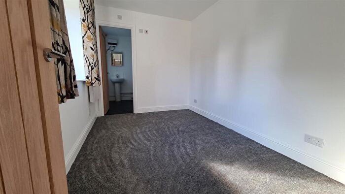 1 Bedroom Flat To Rent In Flat, Coppingford Road, Sawtry, Huntingdon, PE28