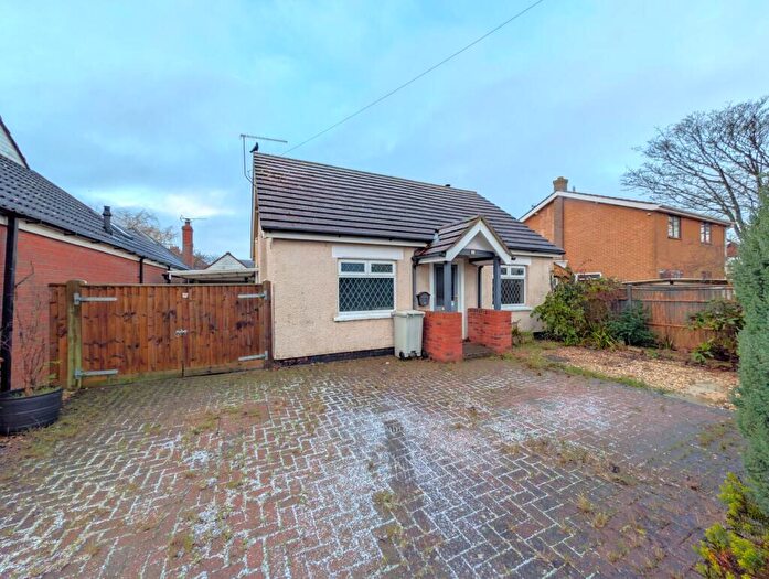 2 Bedroom Bungalow For Sale In St. Huberts Drive, Skegness, Lincolnshire, PE25