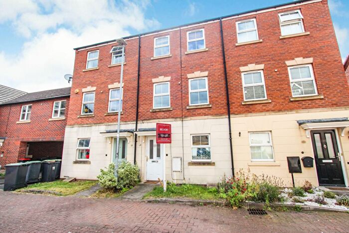 3 Bedroom Town House To Rent In Wilkinson Close, Chilwell, NG9