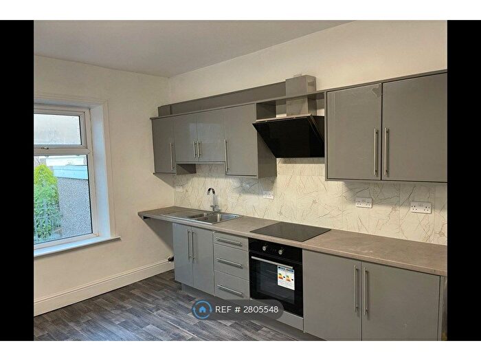 2 Bedroom Flat To Rent In Higher Reedley Road, Brierfield, Nelson, BB9