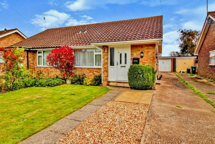 2 Bedroom Bungalow To Rent In Edwen Close, Bognor Regis, PO21