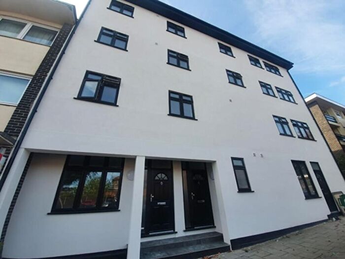 1 Bedroom Apartment To Rent In Morden Arms, John Street, ME1