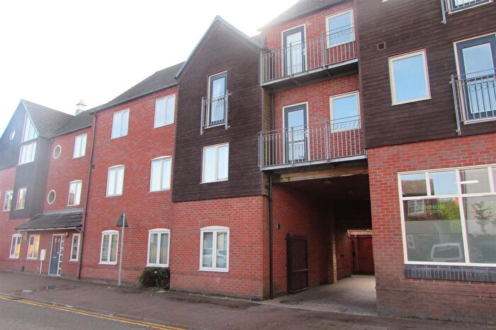 2 Bedroom Flat To Rent In Sycamore Street, Blaby, Leicester, LE8