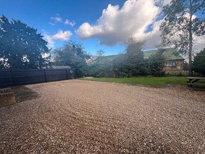 2 Bedroom Flat To Rent In Abbots Ripton, Huntingdon, PE28