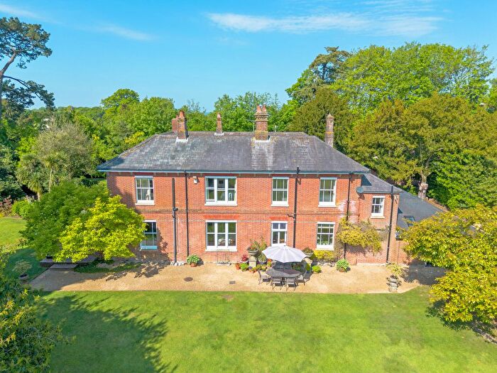 5 Bedroom Detached House For Sale In Greenwood Lane Durley Southampton, Hampshire, SO32