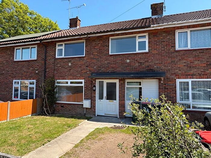3 Bedroom Terraced House To Rent In Crossways, Crawley, RH10