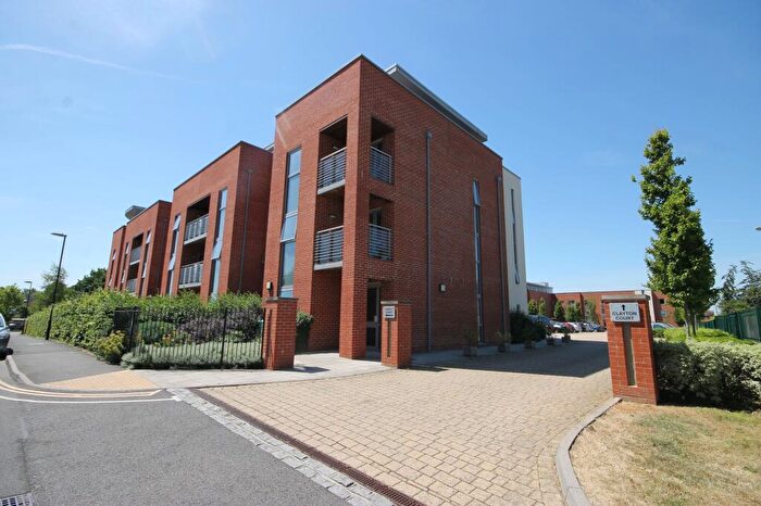 1 Bedroom Flat For Sale In The Brow, Corbett Court The Brow, RH15