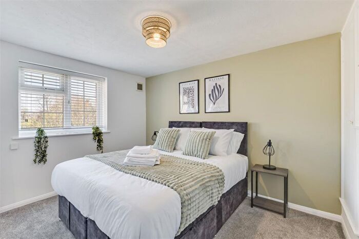 1 Bedroom Terraced House To Rent In Grange Court, Bengeo, SG14