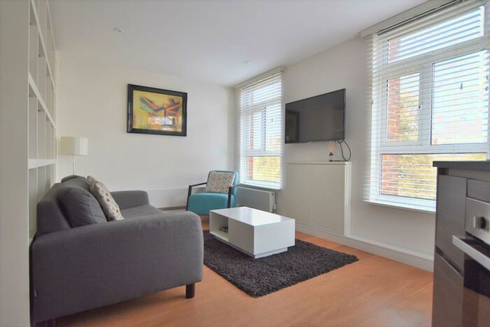 Flat To Rent In Montpelier Row Blackheath, SE3