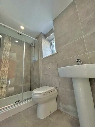 1 Bedroom Apartment To Rent In Richmond Road, Cardiff(City), CF24