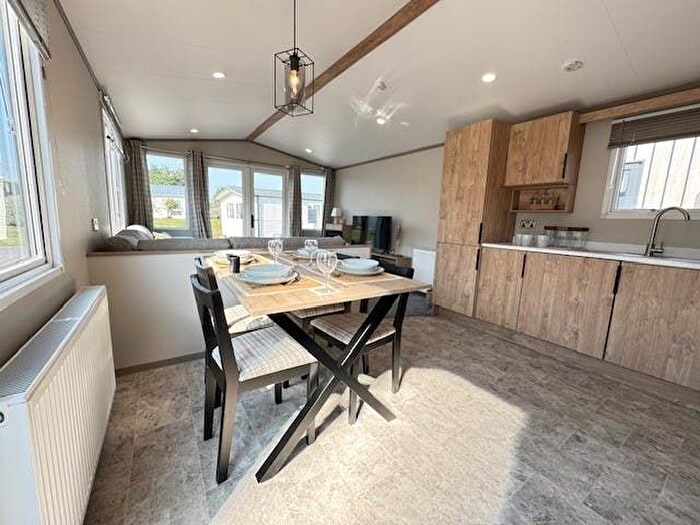 2 Bedroom Property For Sale In Rye Harbour Road, Rye Harbour, Rye, TN31