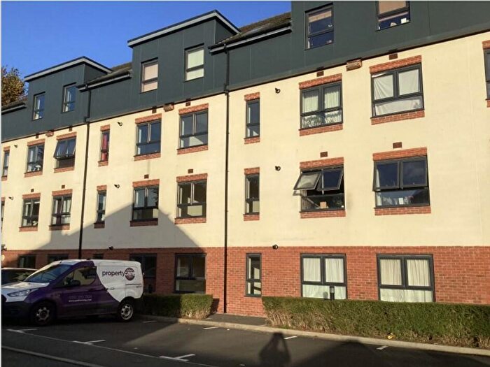 2 Bedroom Flat To Rent In Leicester Street, Leamington Spa, Warwickshire, CV32