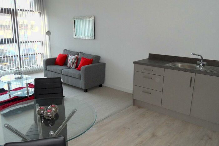 1 Bedroom Apartment To Rent In Mill Street, City Centre, BD1