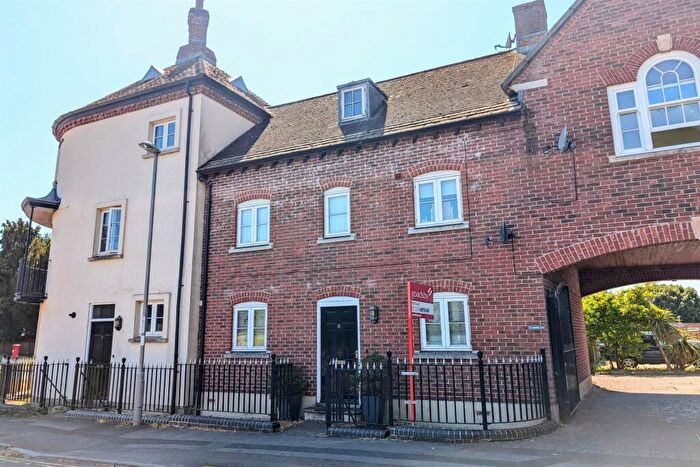 3 Bedroom Terraced House For Sale In Blandford Town Centre, DT11