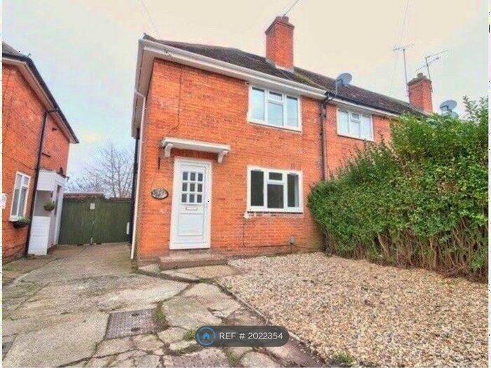 2 Bedroom Semi-Detached House To Rent In Ashmore Road, Reading, RG2