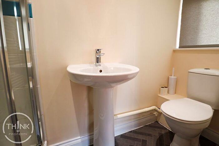 5 Bedroom Detached House To Rent In Mayes Close, Norwich, NR5