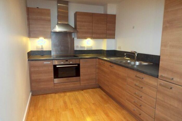 1 Bedroom Flat To Rent In Clovelly Place, Greenhithe DA9