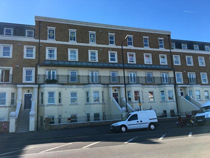 2 Bedroom Flat To Rent In Eastern Esplanade, Margate, CT9