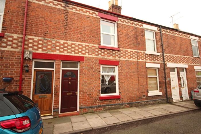 2 Bedroom Terraced House To Rent In Phillip Street, Chester, CH2