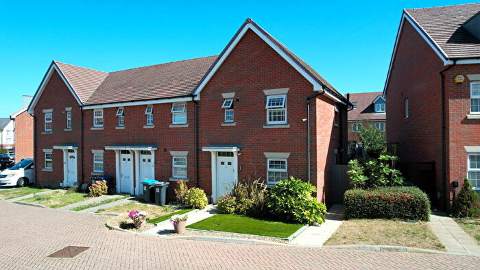 3 Bedroom Semi Detached House For Sale In Castle Drive, Margate, CT9