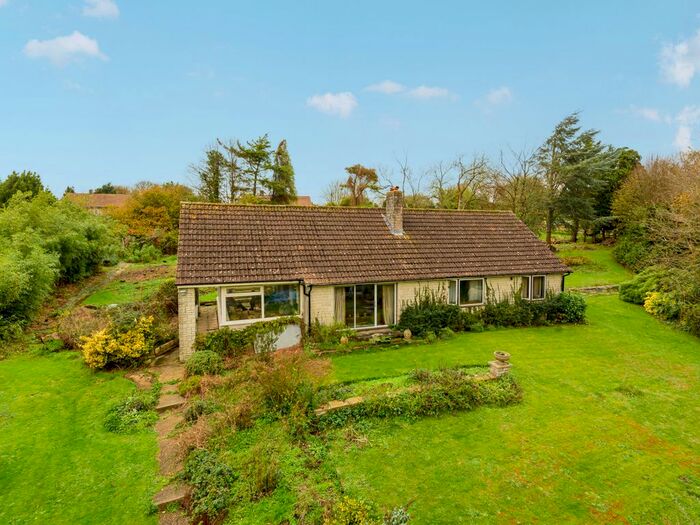 3 Bedroom Bungalow For Sale In Godmanstone, Dorchester, Dorset, DT2