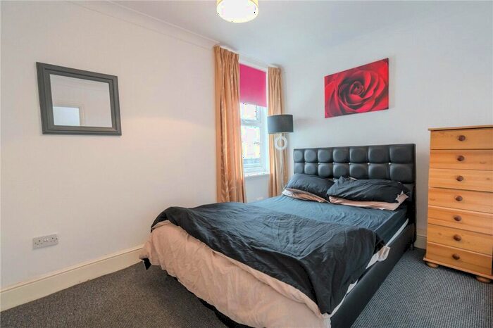 2 Bedroom Apartment To Rent In Poplar Road, Cleethorpes, Lincolnshire, DN35