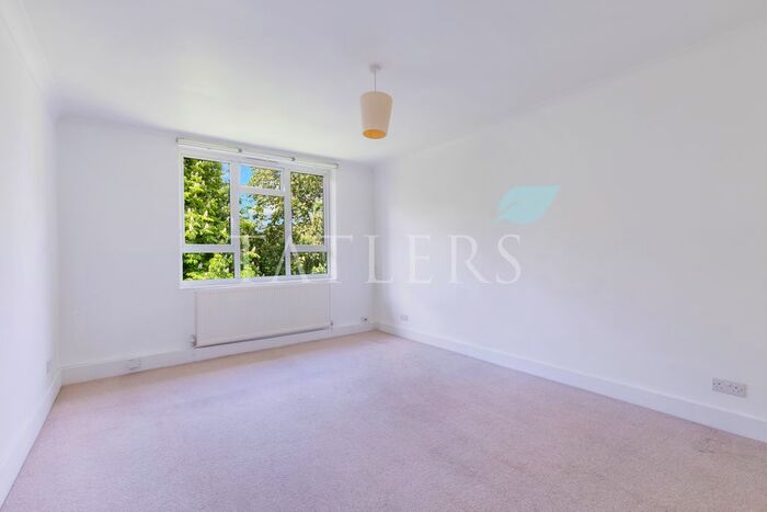 1 Bedroom Flat To Rent In Buckingham Lodge, Muswell Hill, N10