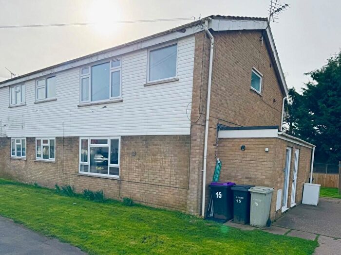 2 Bedroom Flat For Sale In Patten Avenue, Wainfleet, Skegness, PE24