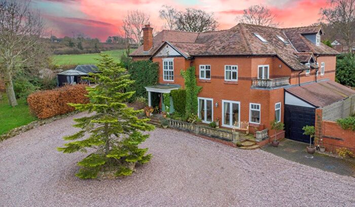 6 Bedroom Detached House For Sale In Tilston Road, Malpas, Cheshire, SY14