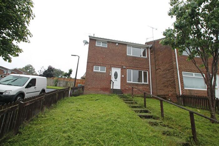 3 Bedroom Terraced House To Rent In Kilchurn, Consett, DH8